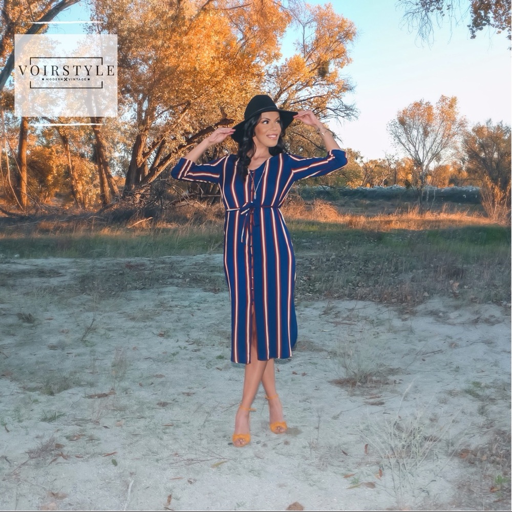 CHIC NAVY STRIPED BUTTON UP MIDI DRESS
